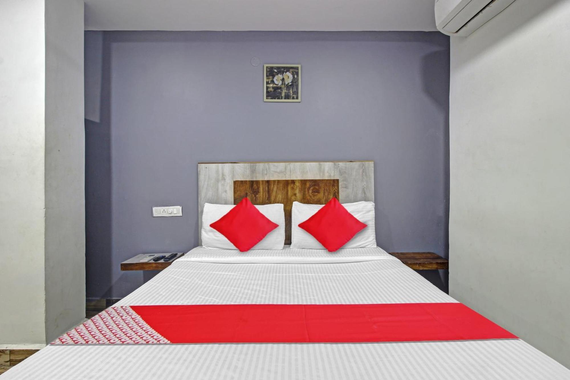Super Hotel O Sri Sai Regency حيدر أباد المظهر الخارجي الصورة