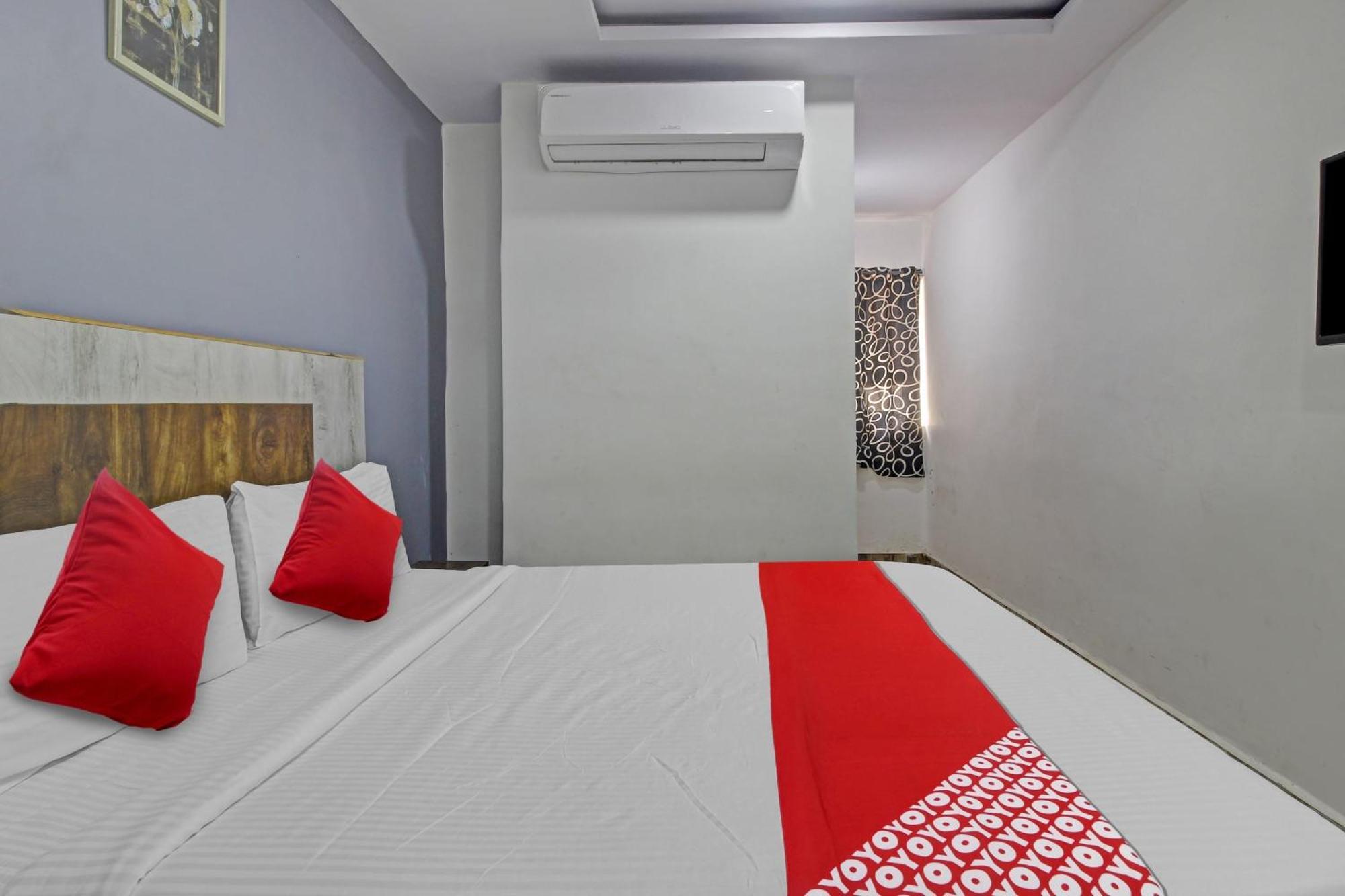 Super Hotel O Sri Sai Regency حيدر أباد المظهر الخارجي الصورة